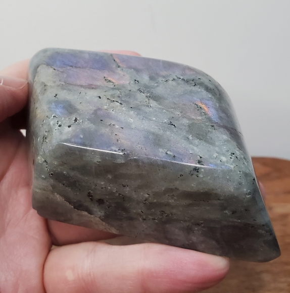 Labradorite Crystal Freeform 0.86 pounds - Picture 14 of 17
